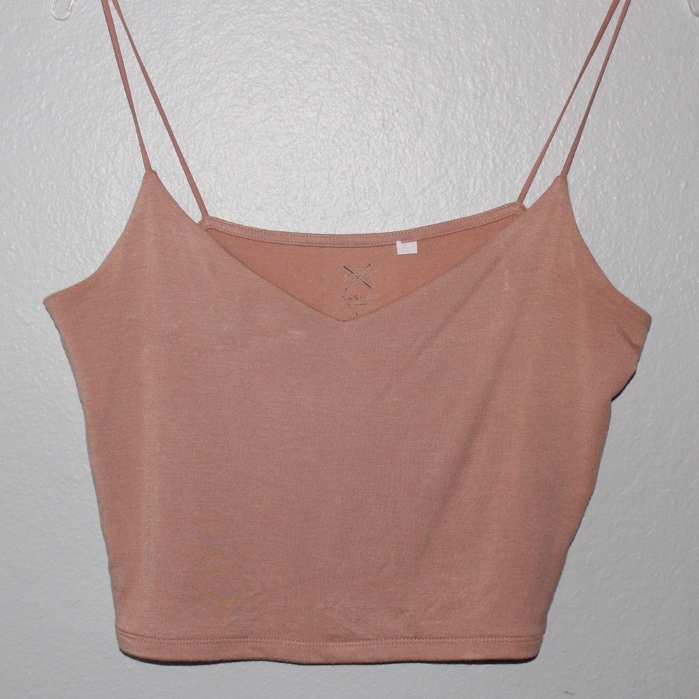 pink tank top!